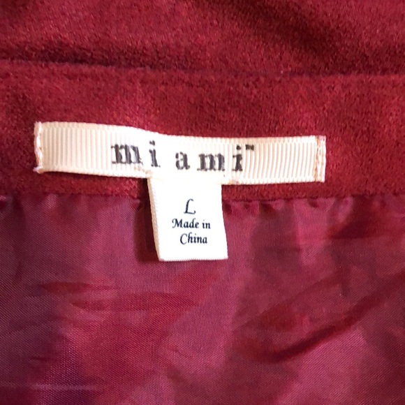 Miami Embroidered Skirt, worn once - Picture 4 of 5